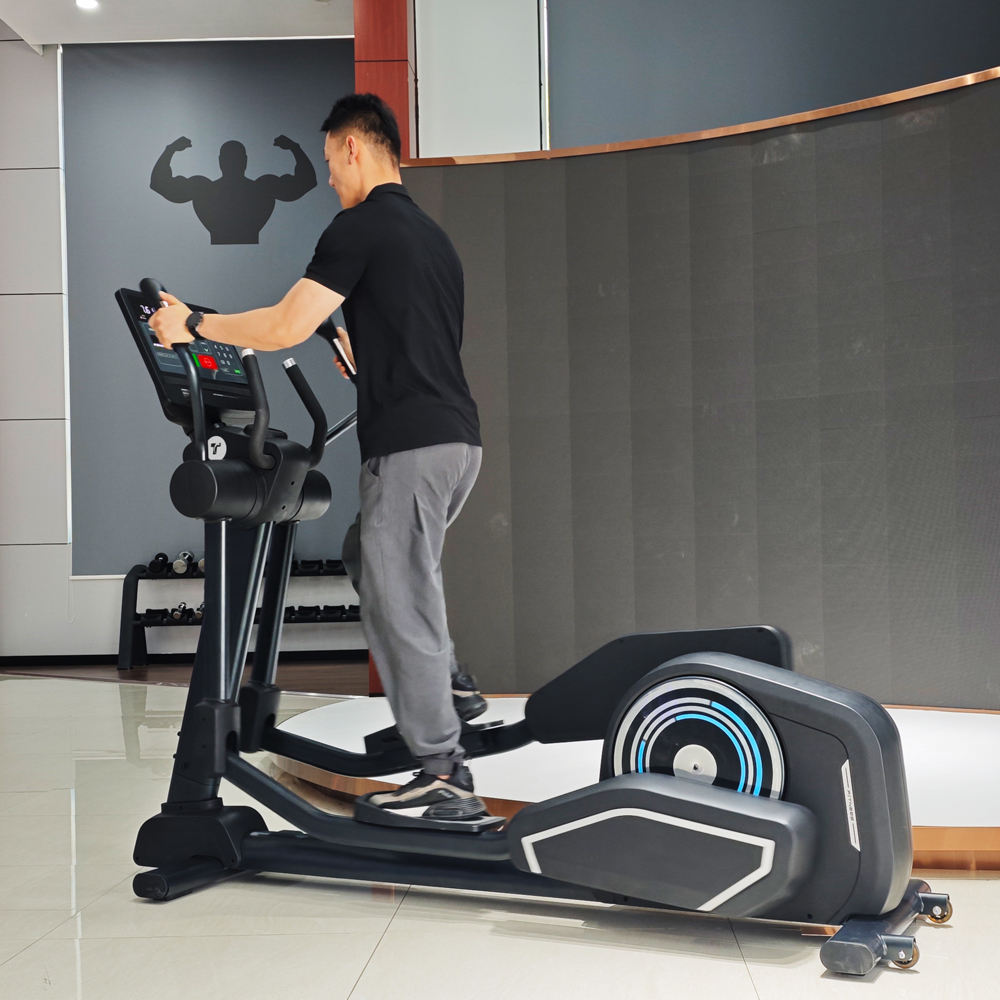 Commercial Gym Machine Magnetic Controlled Elliptical Trainers Adjustable Resistance Aerobic Elliptical Machine