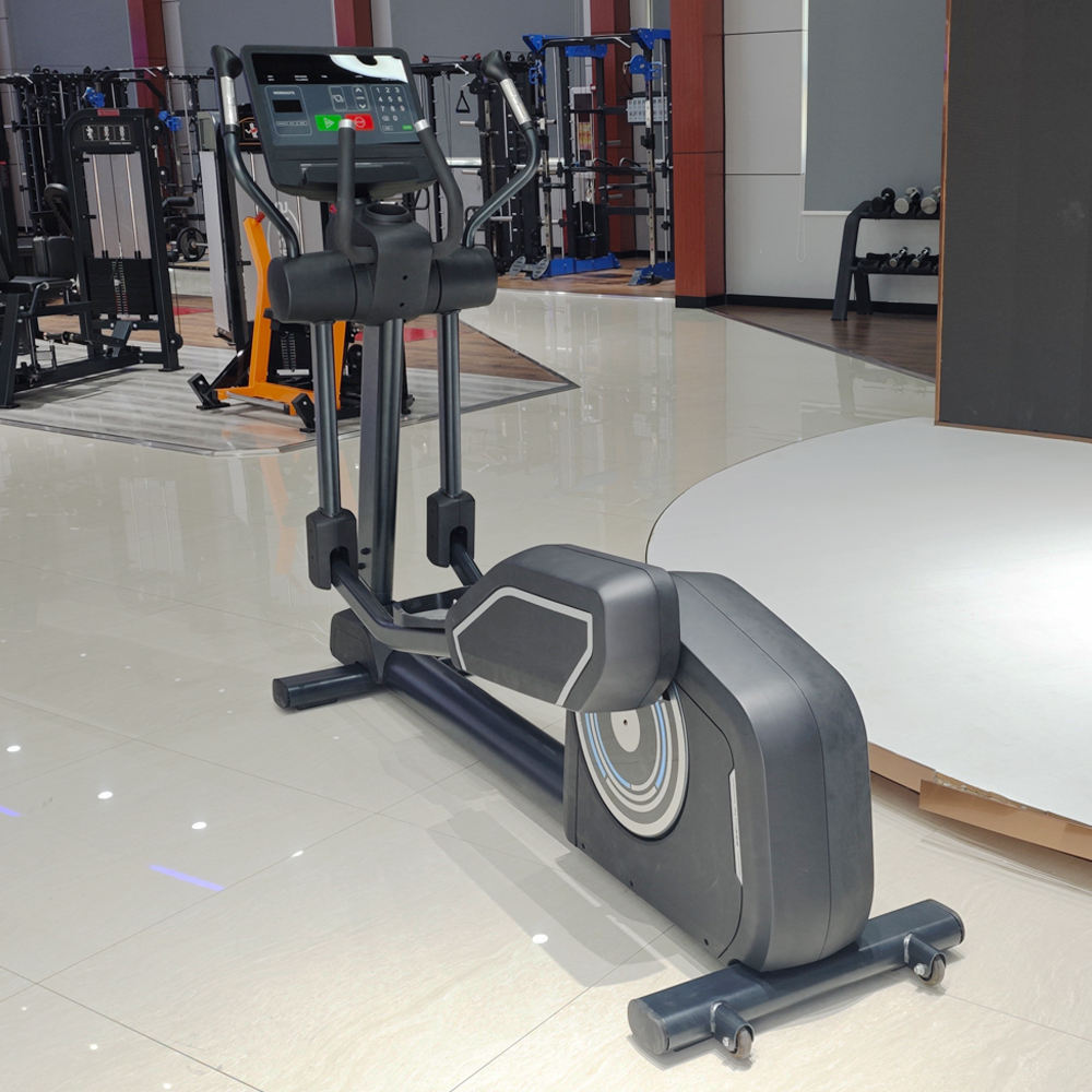Commercial Gym Machine Magnetic Controlled Elliptical Trainers Adjustable Resistance Aerobic Elliptical Machine